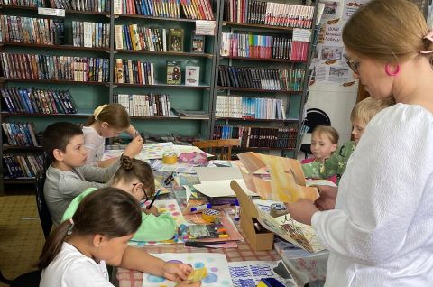 Летом - в школу юных каллиграфов