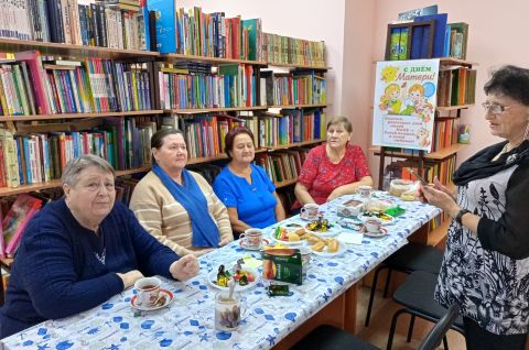 Тепло материнских сердец