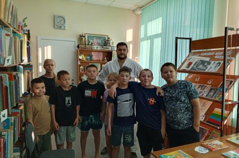 «К вершинам мастерства: путь тхэквондиста»